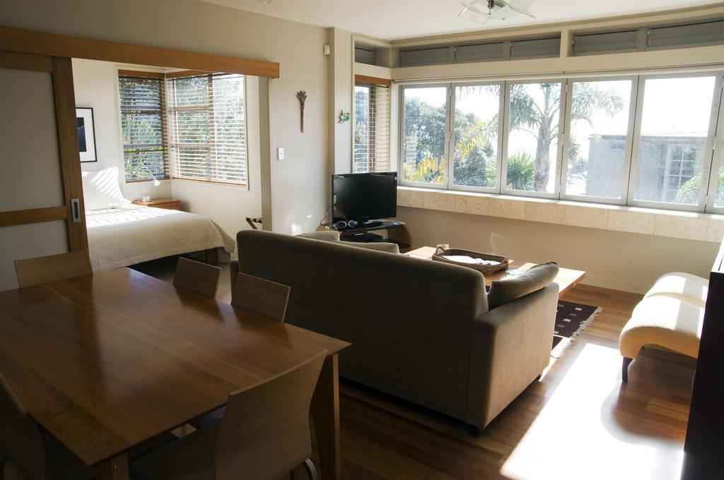 The Sands Waiheke Aparthotel Onetangi Exterior photo