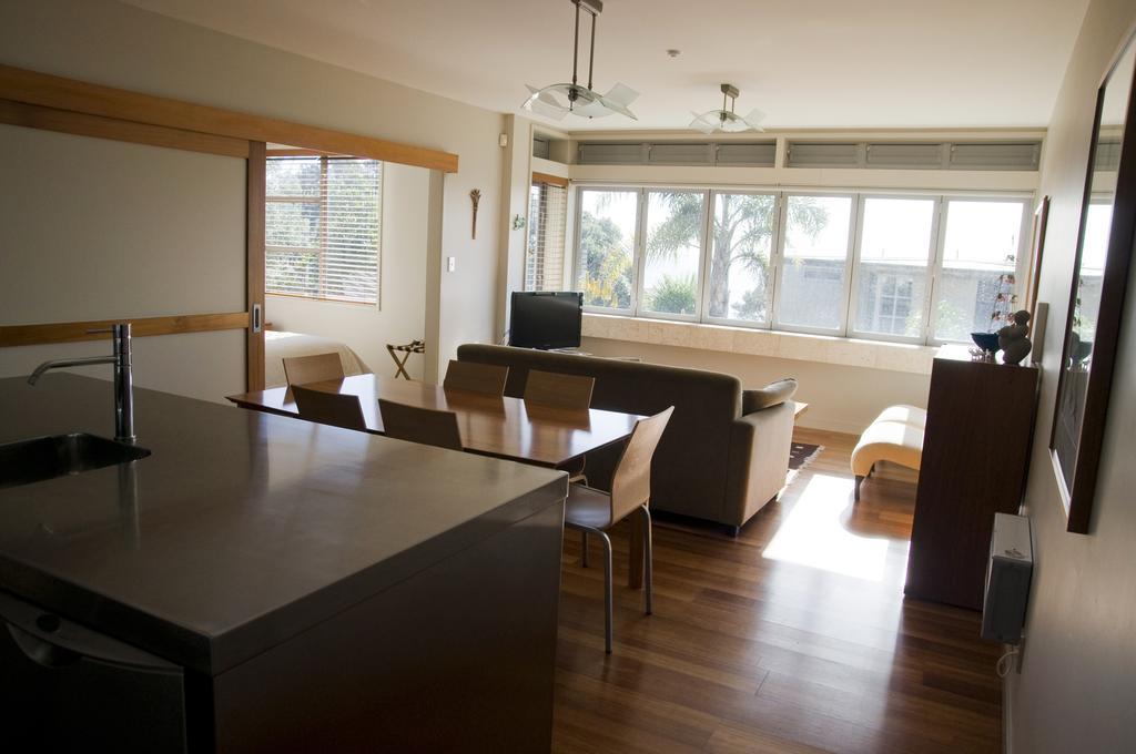 The Sands Waiheke Aparthotel Onetangi Exterior photo