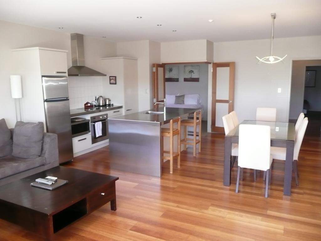 The Sands Waiheke Aparthotel Onetangi Room photo