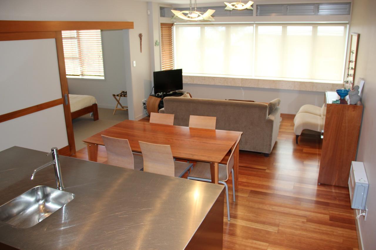 The Sands Waiheke Aparthotel Onetangi Exterior photo